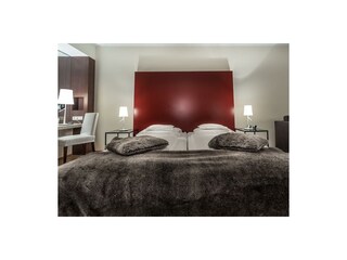 doppelbett-stilvoll-komfort