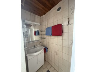 Badezimmer (zweites Doppelzimmer)