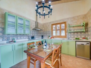 Villa Biniamar Features 25