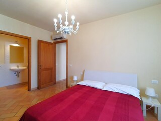 Apartment San Vincenzo Ausstattung 25