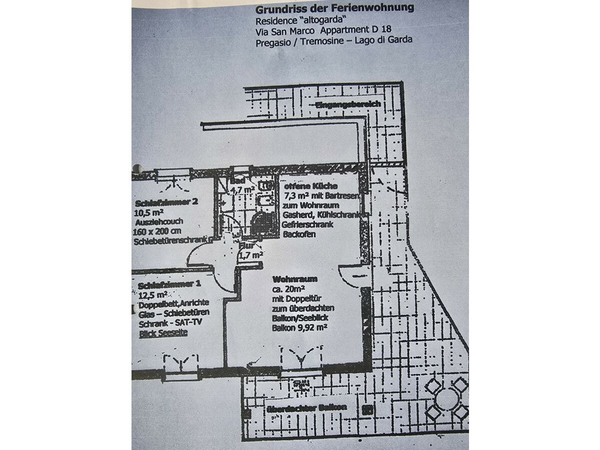 Grundriss FEWO mit überdachtem Balkon und Sonnenterrass