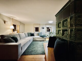 Wohnzimmer im OG mit viel Platz für unsere Gäste