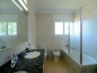 Villa Colomers Features 18