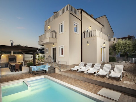 Villa Castagna