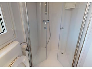 Trailer Bodensdorf Features 21