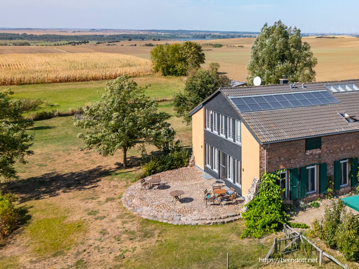 Komfortables Haus mitten in der Natur