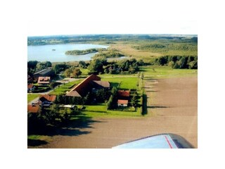 Blick auf das Ferienhaus von oben