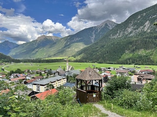 Sommer Ölberg Ausblick Elbigenalp