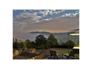 Außenbereich bei Dämmerung