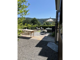 Aussenansicht Garten / Foto vom 30.06.25