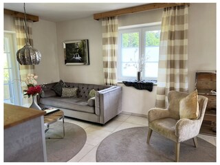 Wohnzimmer / Foto vom 27.06.25