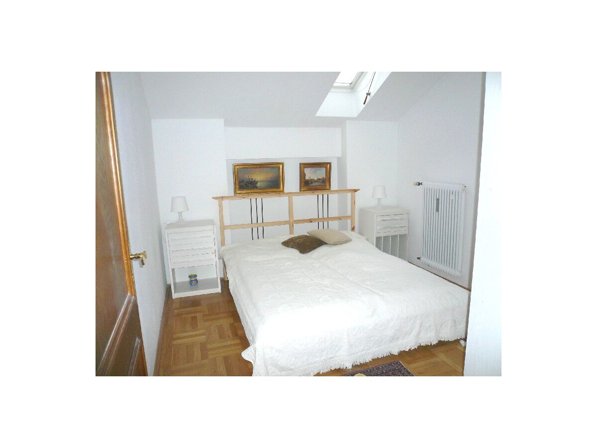 3. Schlafzimmer