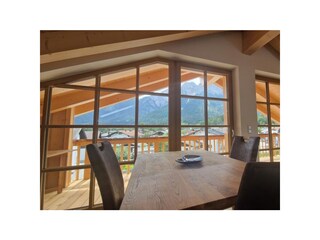 Essplatz im Wohnraum