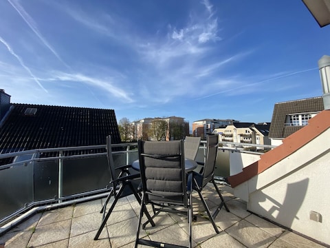 Duhner Brise, Ferienwohnung 5 mit Teil-Meerblick