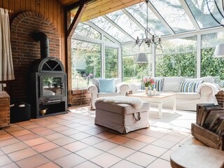 Das Wohnzimmer im Wintergarten - so gemütlich!