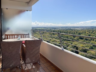 Balkon mit Markise