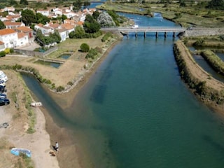 Appartement Brem-sur-Mer  8