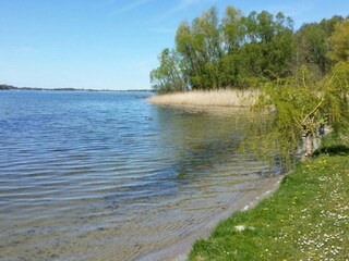 Ufer vom Badestrand nur ca. 200m entfernt