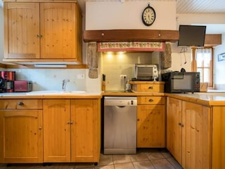 Apartment Crach  10