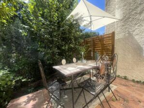 Apartment Houses & Villas for 6 People - Le Castellet - image1