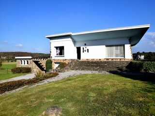Villa Somme-Leuze Buitenaudio-opname 1