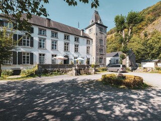 Kasteel Aywaille Buitenaudio-opname 3
