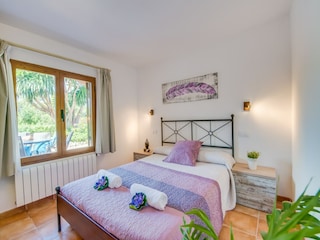 Holiday house Cala Mesquida Features 22