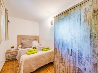 Holiday house Cala Mesquida Features 23
