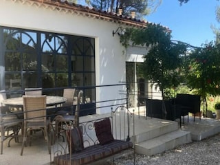 Apartment Cabrières-d'Avignon  17