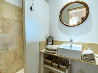 Apartment Orgon  7