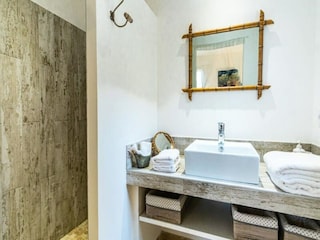 Apartment Orgon  11