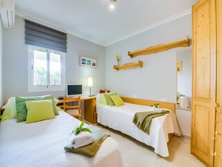 Holiday house Lloseta Features 21