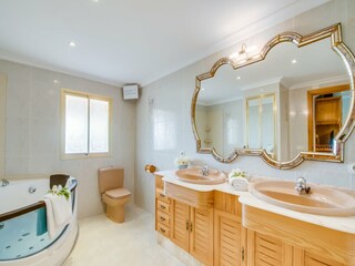 Holiday house Lloseta Features 27