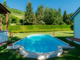 Appartement Serrapetrona Buitenaudio-opname 4