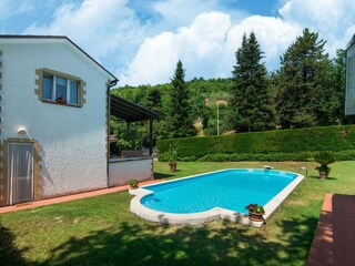 Apartment Serrapetrona Outdoor Recording 3