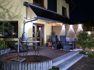 Terrasse bei Nacht