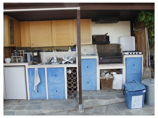 Outdoor Kitchen with  BBC