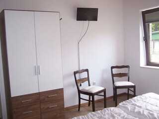 Kleiderschrank_FeWoEG