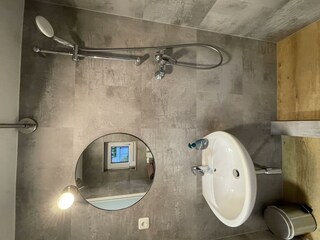 Dusche mit niedrigem Einstieg Smutje