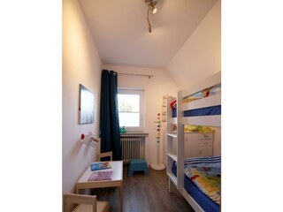 Kinderzimmer mit Etagenbett_Seestern