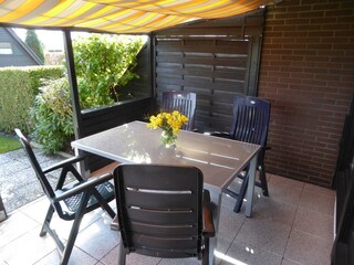 Überdachte Terrasse