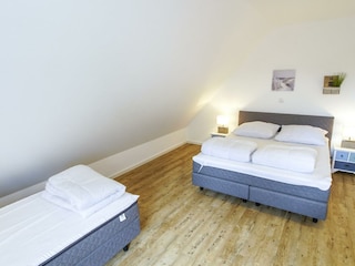 Doppelzimmer1 mit Zusatzbett_FeHa 16