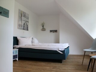 Dreibettzimmer Doppelbett