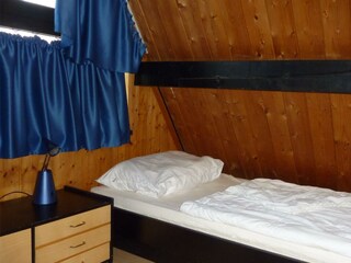 Schlafzimmer_2 rechts