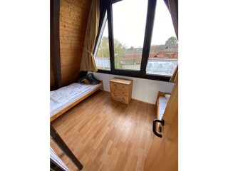 Schlafzimmer mit 2 Einzelbetten