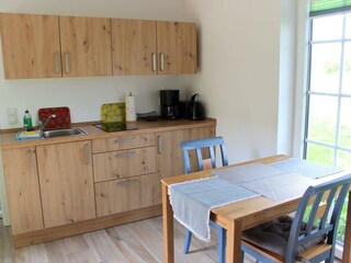 Küche und Essbereich