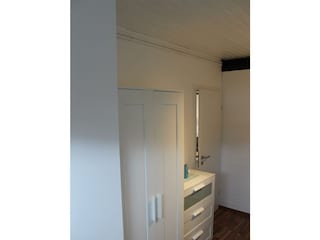 Kinderzimmer, Kleiderschrank_Ferienhaus Tossens