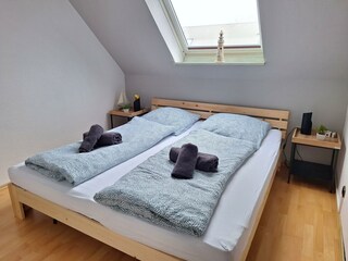 3. Schlafzimmer, DG