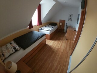 Kinderzimmer OG