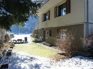 Haus Frei-Zambra Garten Ferienwohnung